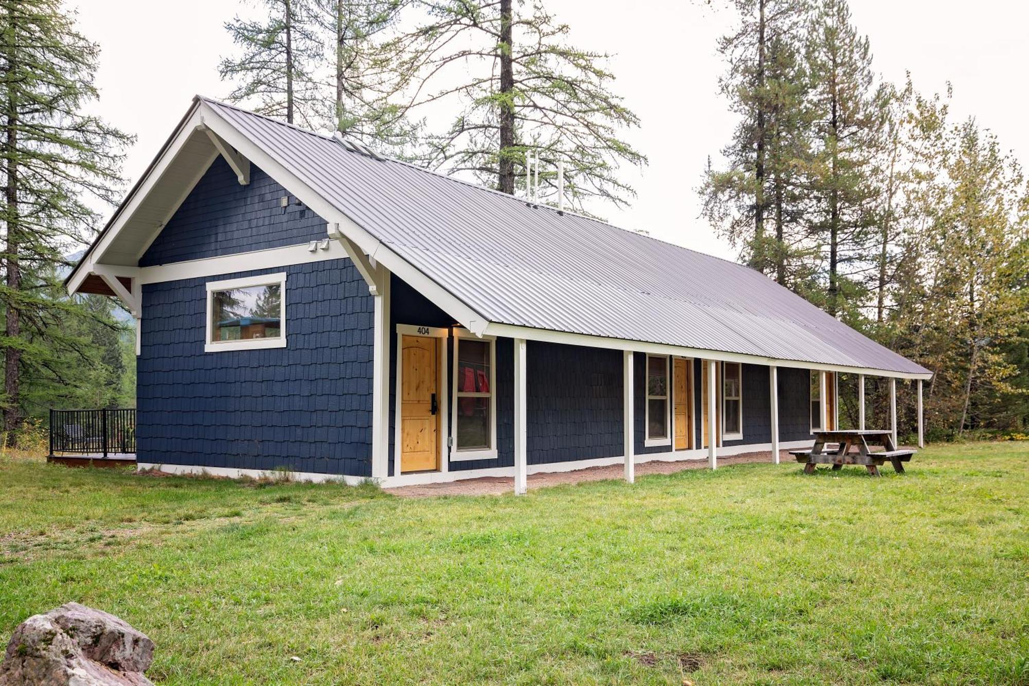 Loge Glacier National Park Hotel Essex Exterior photo