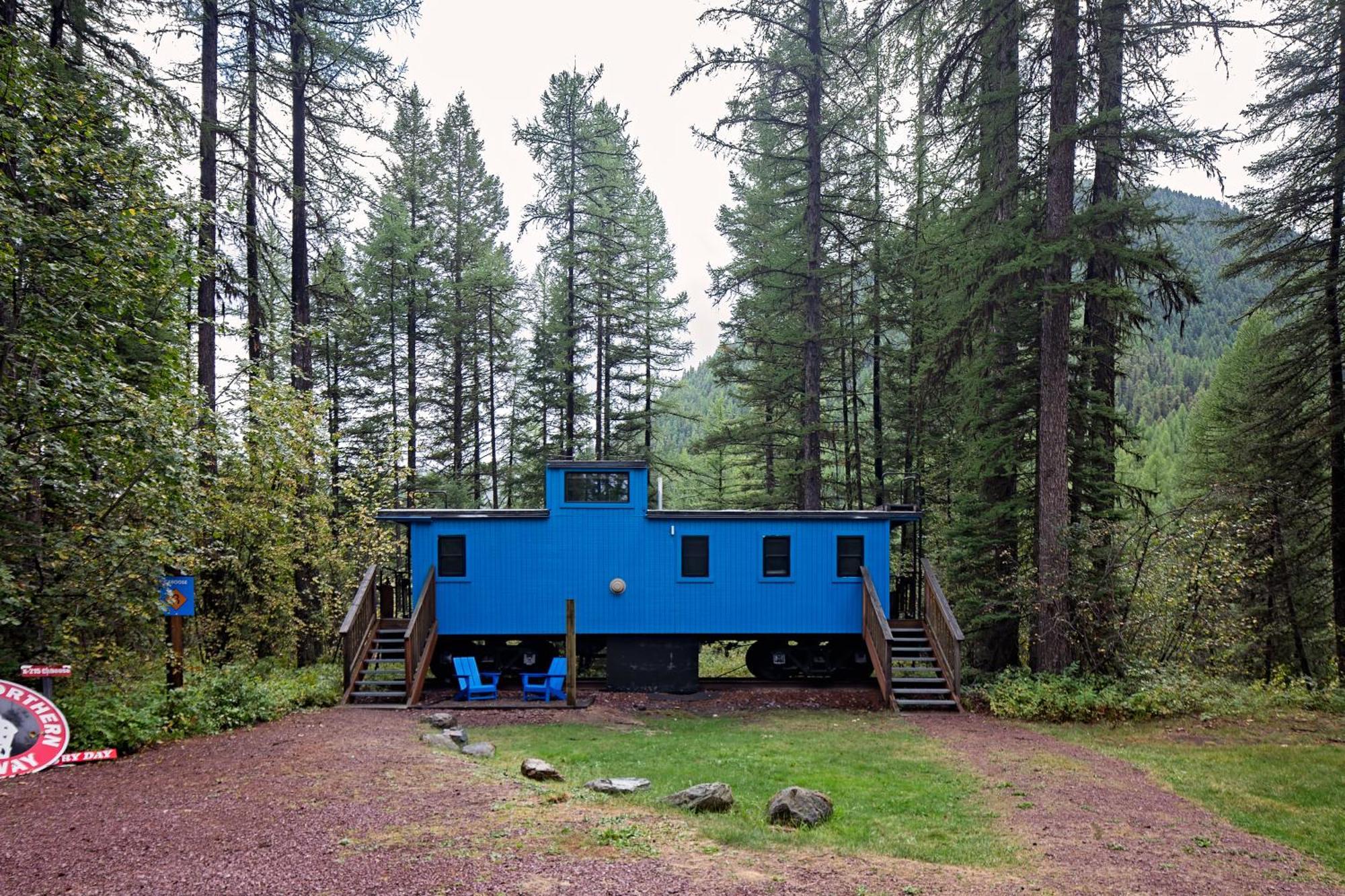 Loge Glacier National Park Hotel Essex Exterior photo